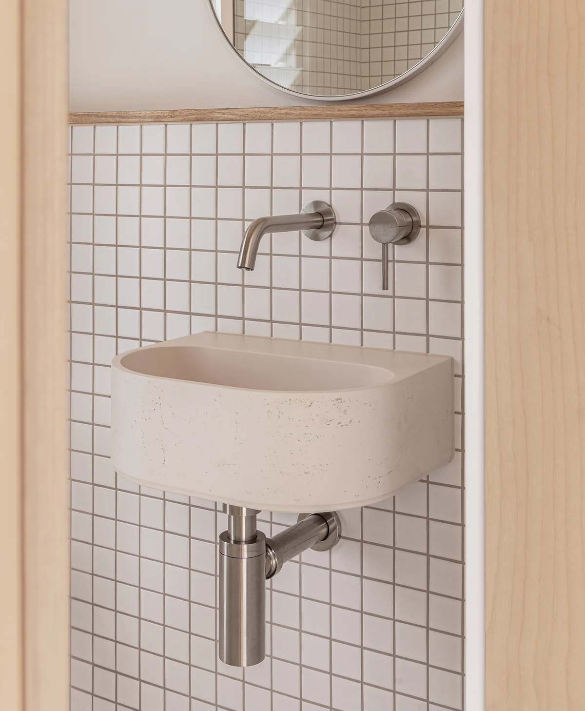 Nelios Wall Mixer in aged brass